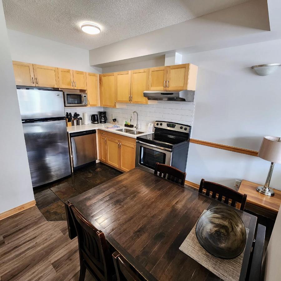 Sunset Resorts Canmore And Spa Extérieur photo