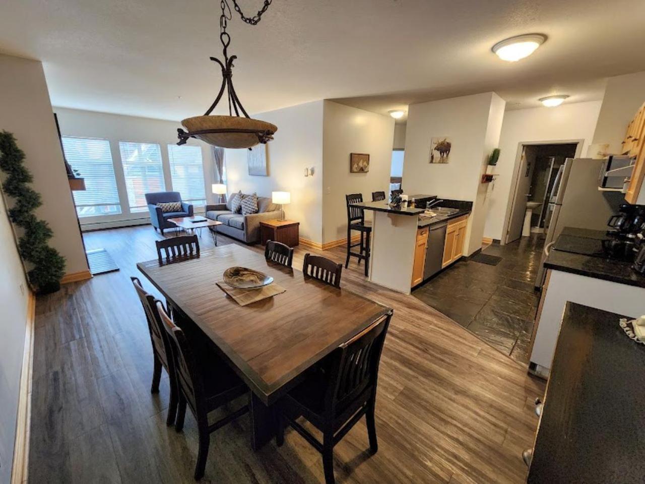 Sunset Resorts Canmore And Spa Extérieur photo