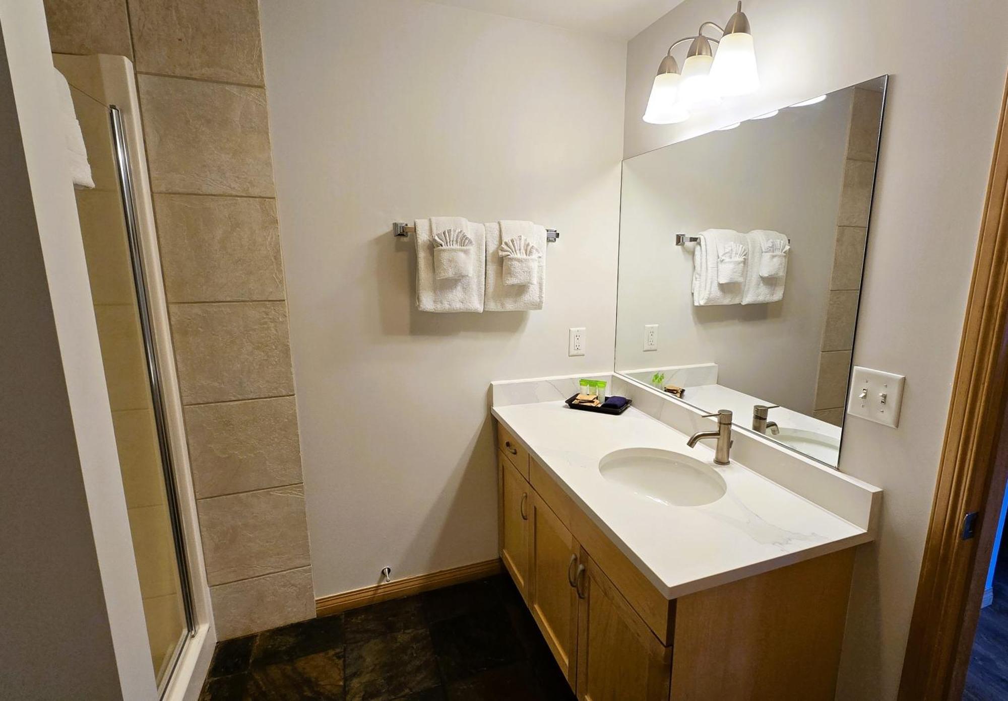 Sunset Resorts Canmore And Spa Extérieur photo