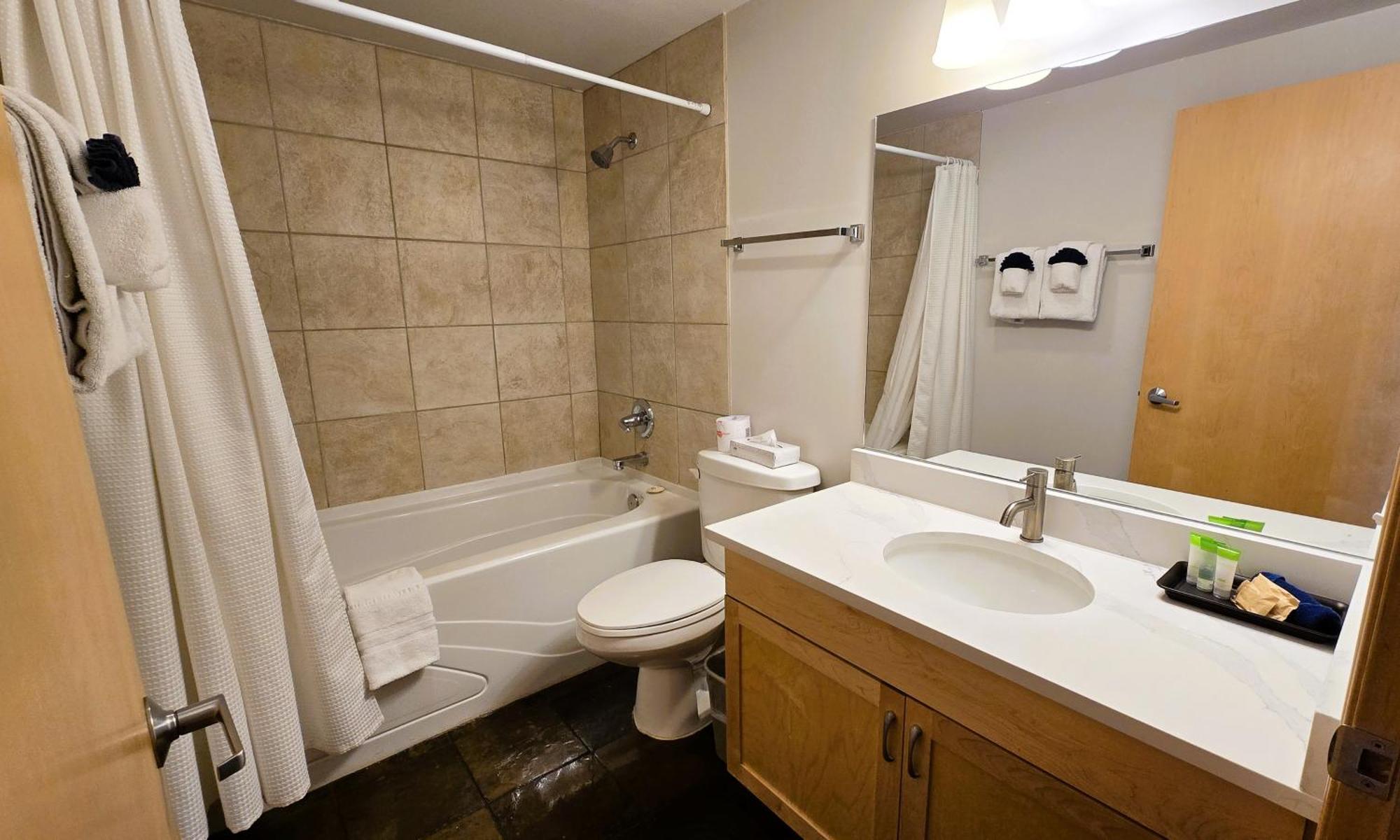 Sunset Resorts Canmore And Spa Extérieur photo