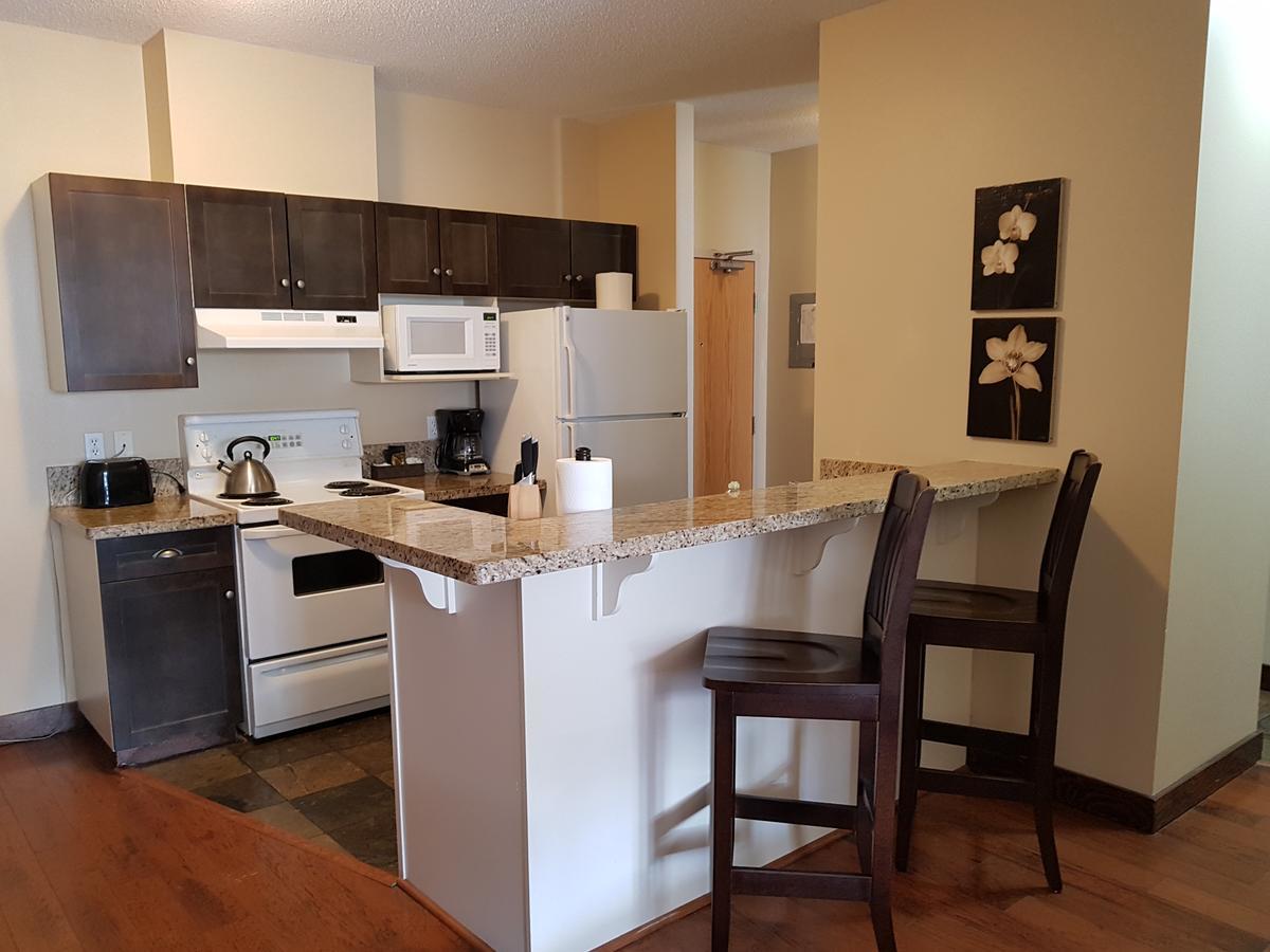Sunset Resorts Canmore And Spa Extérieur photo