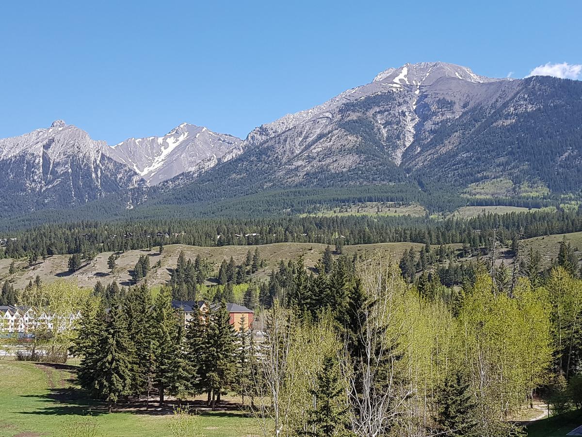 Sunset Resorts Canmore And Spa Extérieur photo