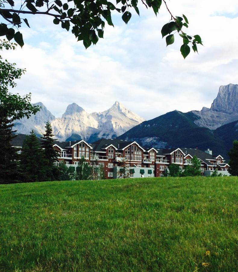 Sunset Resorts Canmore And Spa Extérieur photo